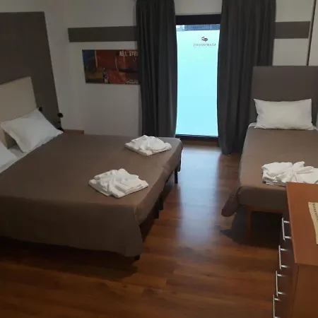 Adams - Guest house San Giovanni Lupatoto